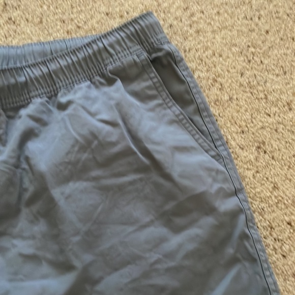 H&M shorts - Picture 3 of 4